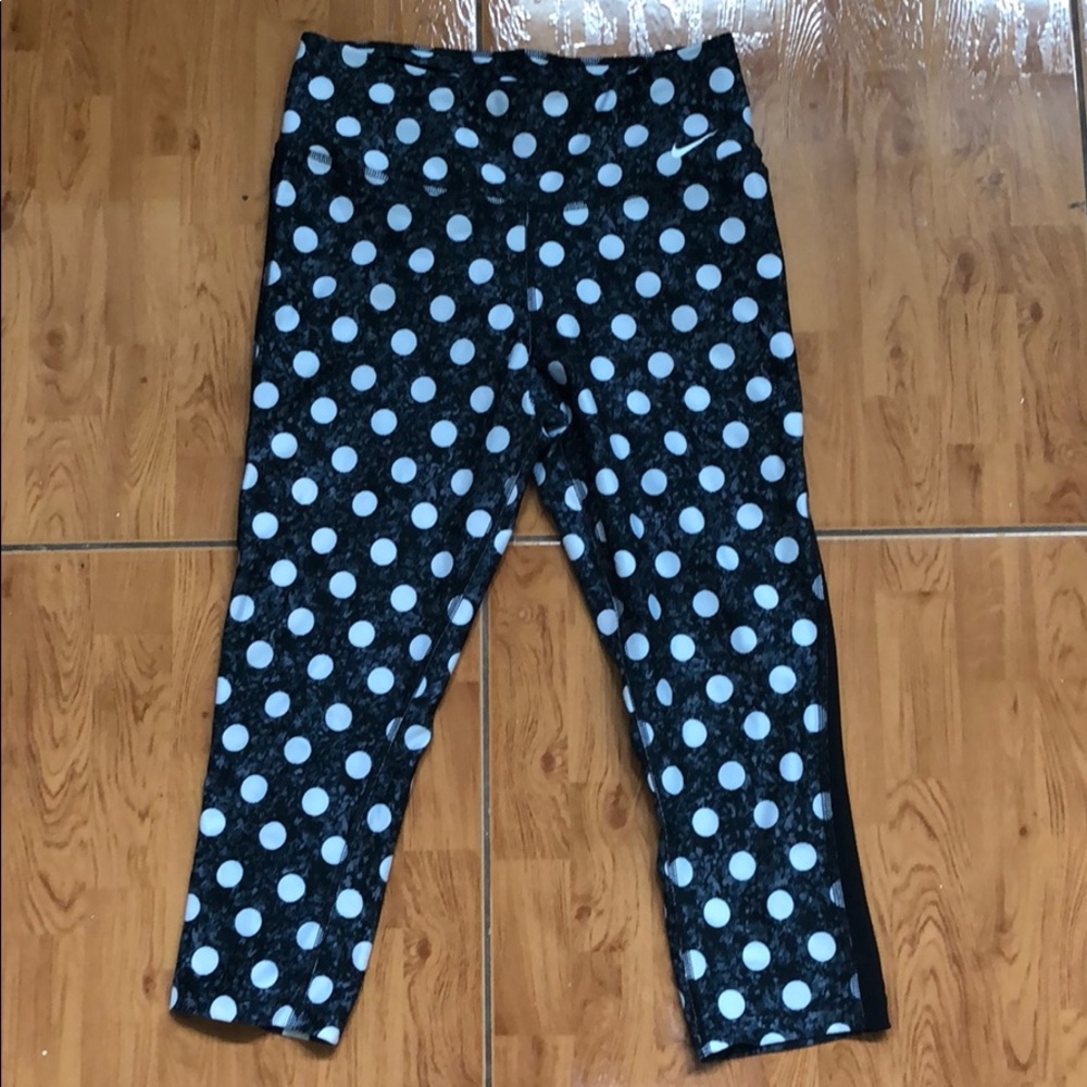 Nike capris